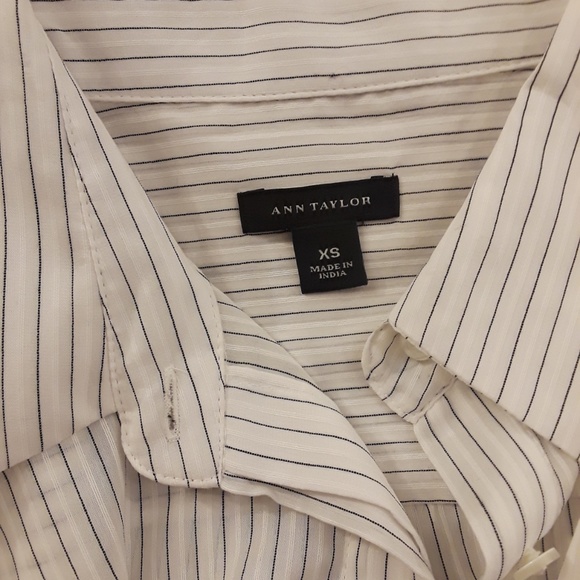 Ann Taylor Striped Button-Down Shirt - XS - Picture 3 of 5
